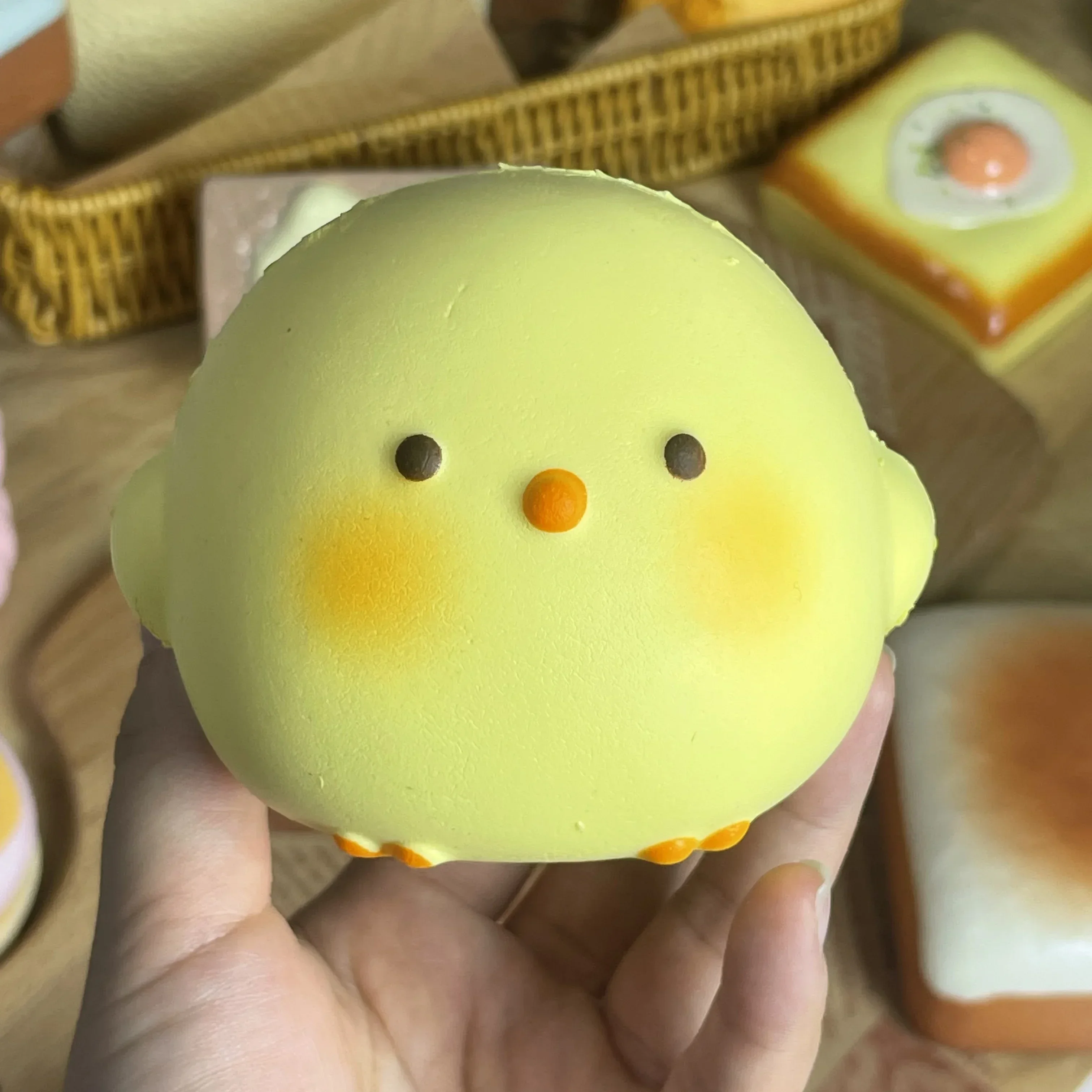 HOT! Cute Giant Chick Squishy  - Kids' Toys ulasan dan harga